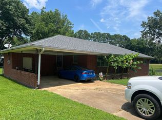 2082 Shepard St, Milan, TN 38358