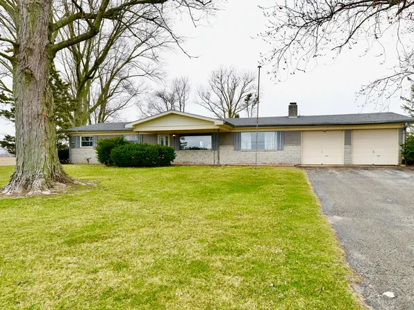 2496 N County Road 225 E, Danville, IN 46122