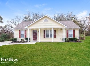 4 Franklinwood Dr, Greensboro, NC 27401