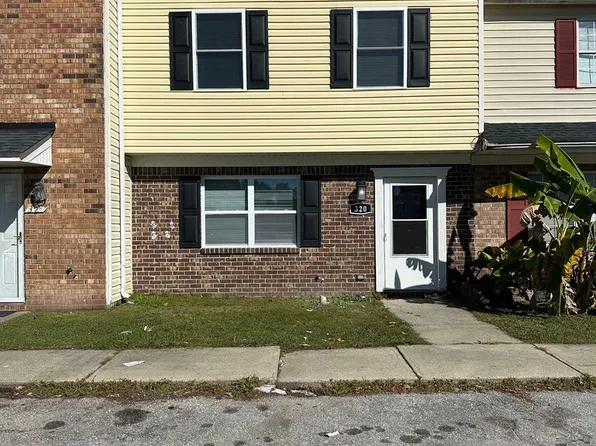 320 Myrtlewood Cir, Jacksonville, NC 28546