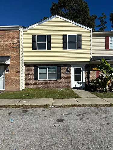 320 Myrtlewood Cir Photo 1