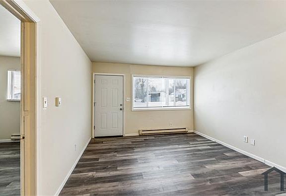 4th image of 3817 Lippincott Blvd APT 13