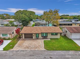5610 NW 49th Ter, Tamarac, FL 33319