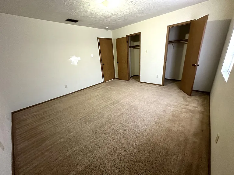 3720 Laurel St — Photo 7