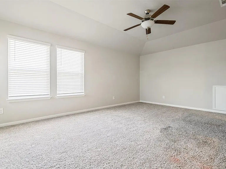 10310 Mager Ln — Photo 19