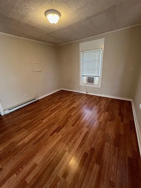 2 bed, 748 sqft, $935 — Photo 3