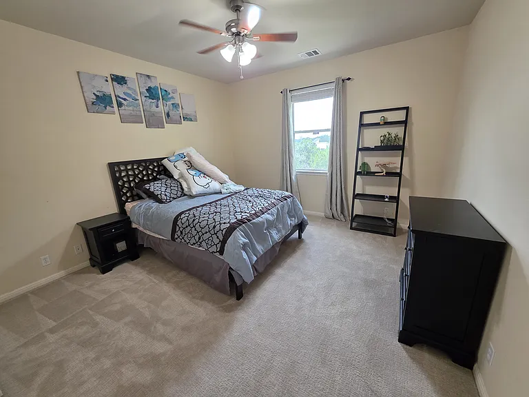 7901 Southwest Pkwy #15 — Photo 15