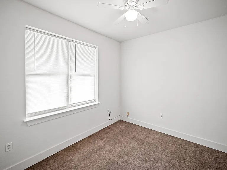 635 E Azalea Ave #A — Photo 12