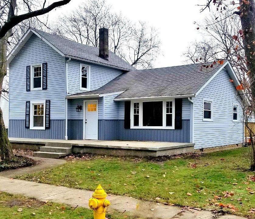 1st image of 1002 Beech St