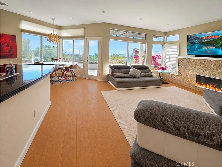 19511 Dorado Dr — Photo 4