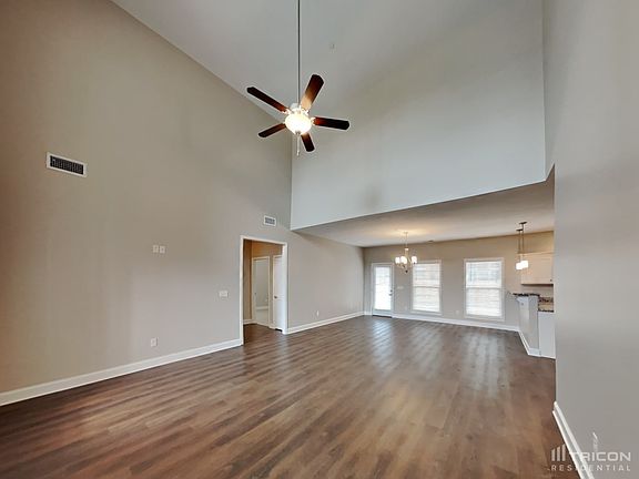 3rd image of 2003 Azalea Ct N