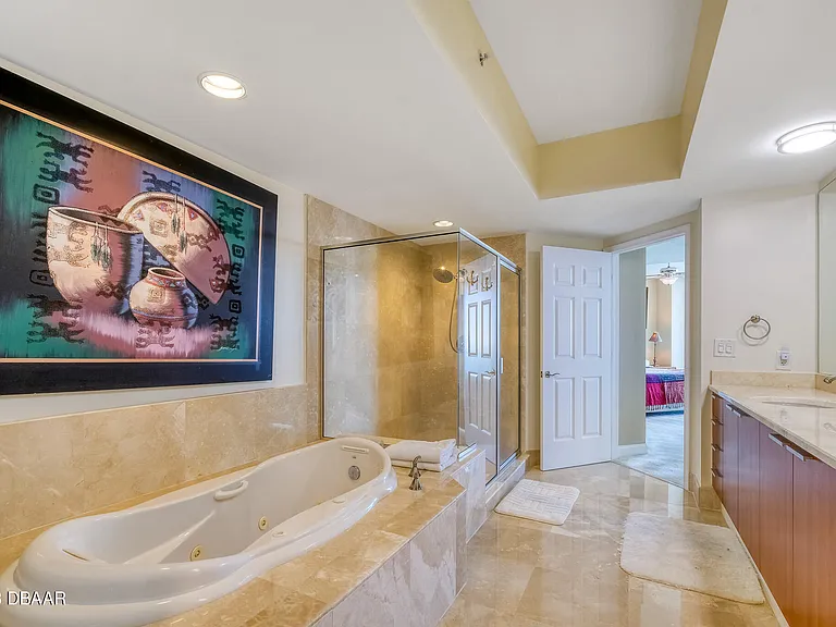 241 Riverside Dr #808 — Photo 22
