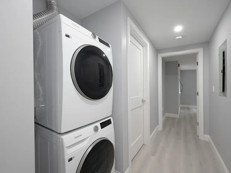 245 Elm St #203 — Photo 8