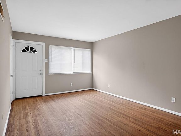 5th image of 6751 Kenwood Dr