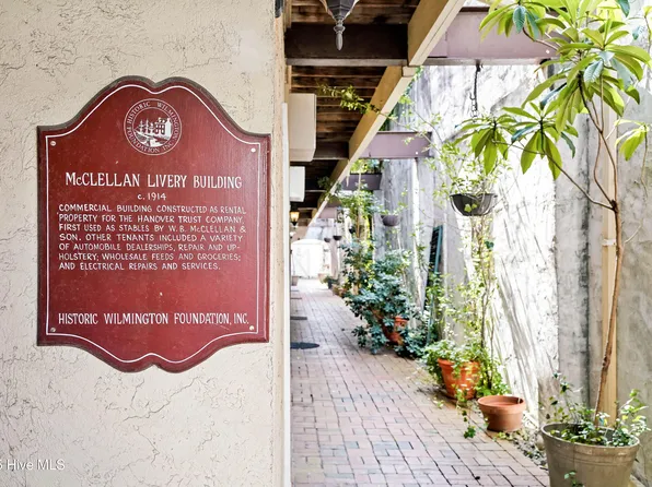 118 Dock Street Apt 11, Wilmington, NC 28401