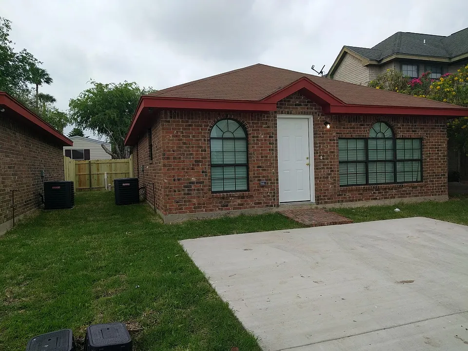 2810 Melanie Dr