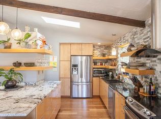 581 Spring Creek Dr, Ashland, OR