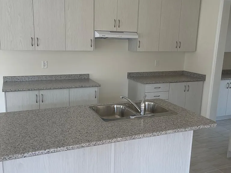 2602 Apricot Ln — Photo 12