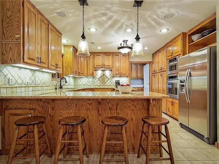 3261 Eden Dr — Photo 13