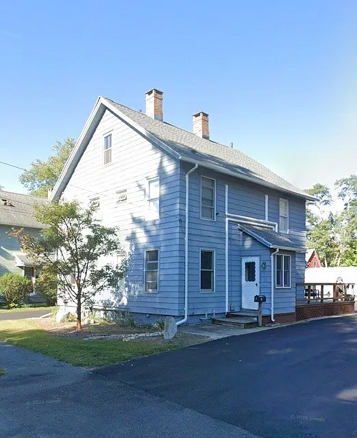 2 bed, 936 sqft, $1,800 — Photo 1
