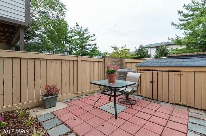 9511 Treyford Ter — Photo 10