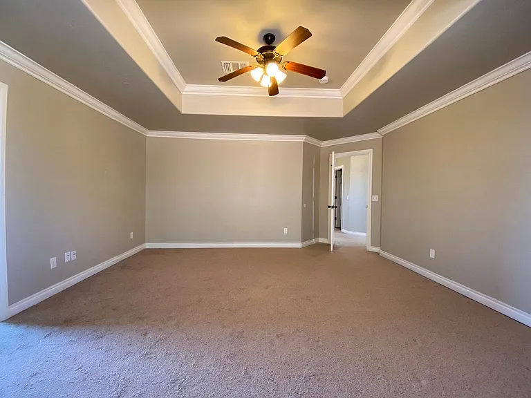 3017 Line Dr — Photo 11