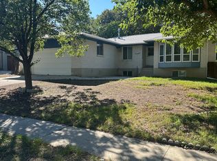 8228 S Bettina Ln E, Sandy, UT 84093