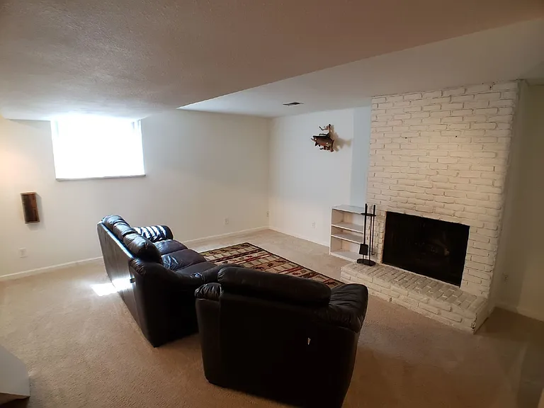 1048 Josephine St #B — Photo 24