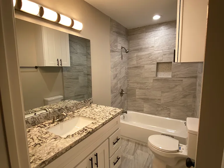 812 Pin Money St — Photo 5