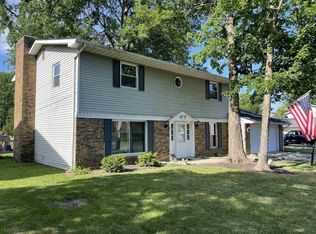 7023 Mowhawa Dr, Fort Wayne, IN 46815