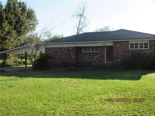 305 S Lightner Ave, Iowa, LA 70647