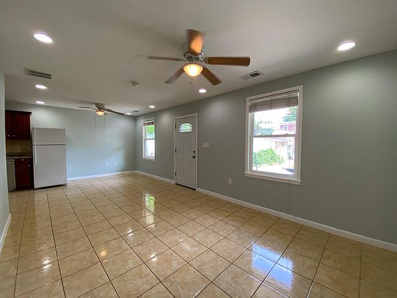 Living room / Dining room