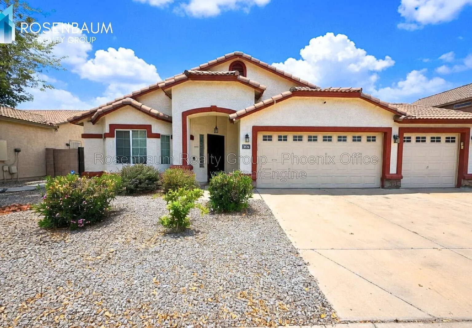 4 bed, 2.0 bath, 1930 sqft, $2,500 — Photo 2
