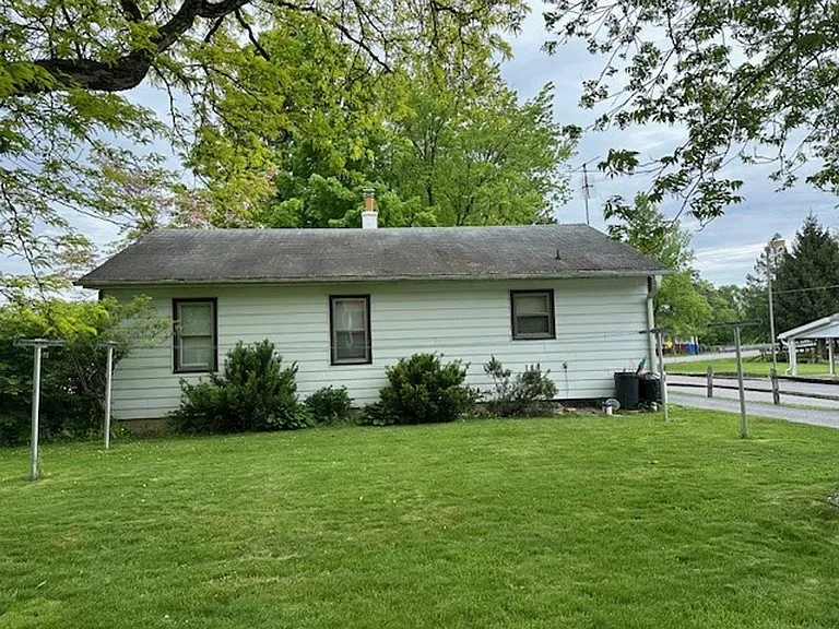 2177 State Route 72 N — Photo 13