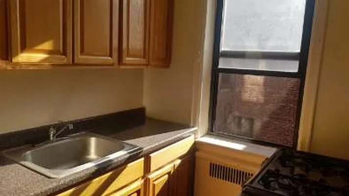 Rented by Astoria Park Realty Group Inc | media 42
