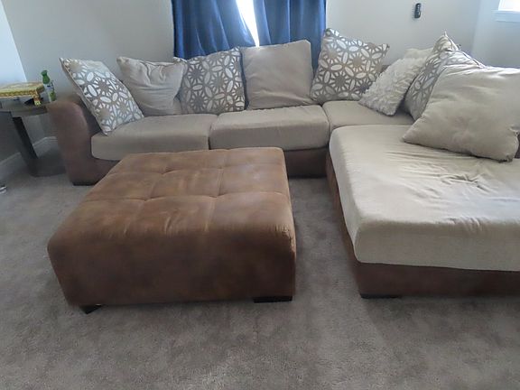 4th image of 1621 NW Cataluna Cir