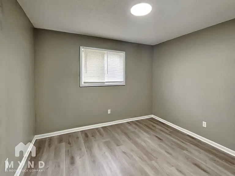 4014 Hitchcock St — Photo 23