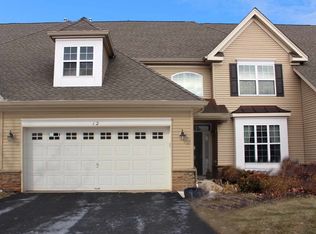 12 Fehervari Ct, Somerset, NJ 08873