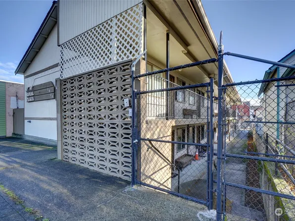 1405 Martin Luther King Jr Way, Tacoma, WA 98405