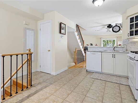 4th image of 3480 Upper Middle Rd #110