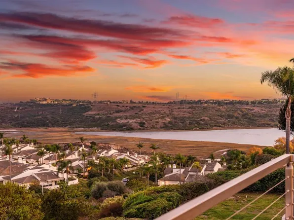 4396 Horizon Dr, Carlsbad, CA 92008