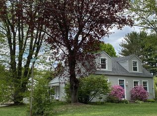 26 Carolyn St, Northampton, MA 01062