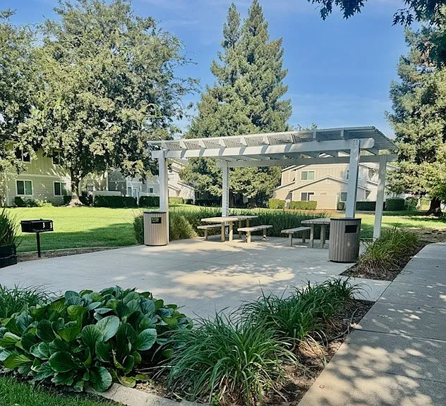 Gridley Springs Apartments 1 & 2 — Photo 3