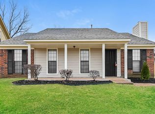 6611 E Crystal Oak Cv, Memphis, TN 38141