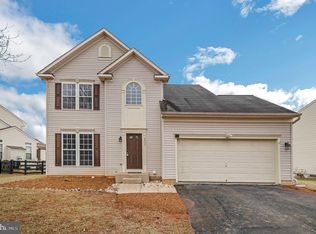 6637 Clarkes Meadow Dr, Bealeton, VA