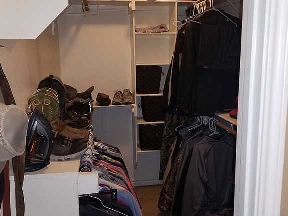 5th image of 7240 Manford Ln