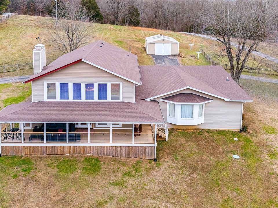 1st image of 205 Blue Chip Farm Rd