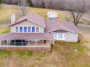 205 Blue Chip Farm Rd, Leitchfield, KY 42754