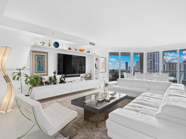 21050 Point Pl #1602, Aventura, FL 33180