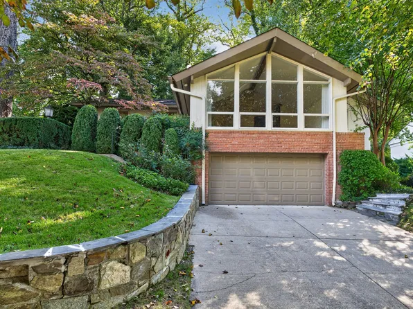 6601 Millwood Rd, Bethesda, MD 20817